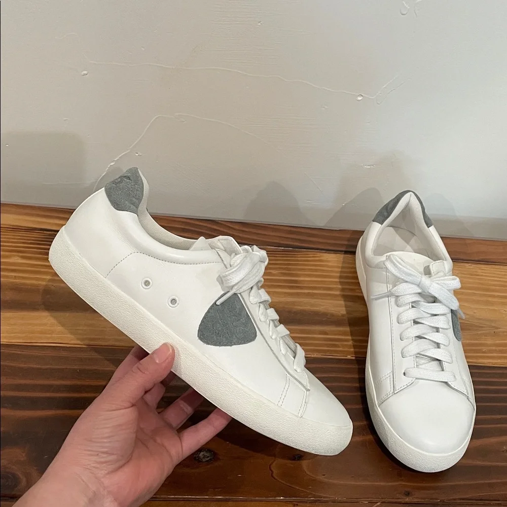 Bernardo Tatum Leather Logo Sneakers Low-Top Sneakers B46 NWOT Size 9 - Picture 4 of 14